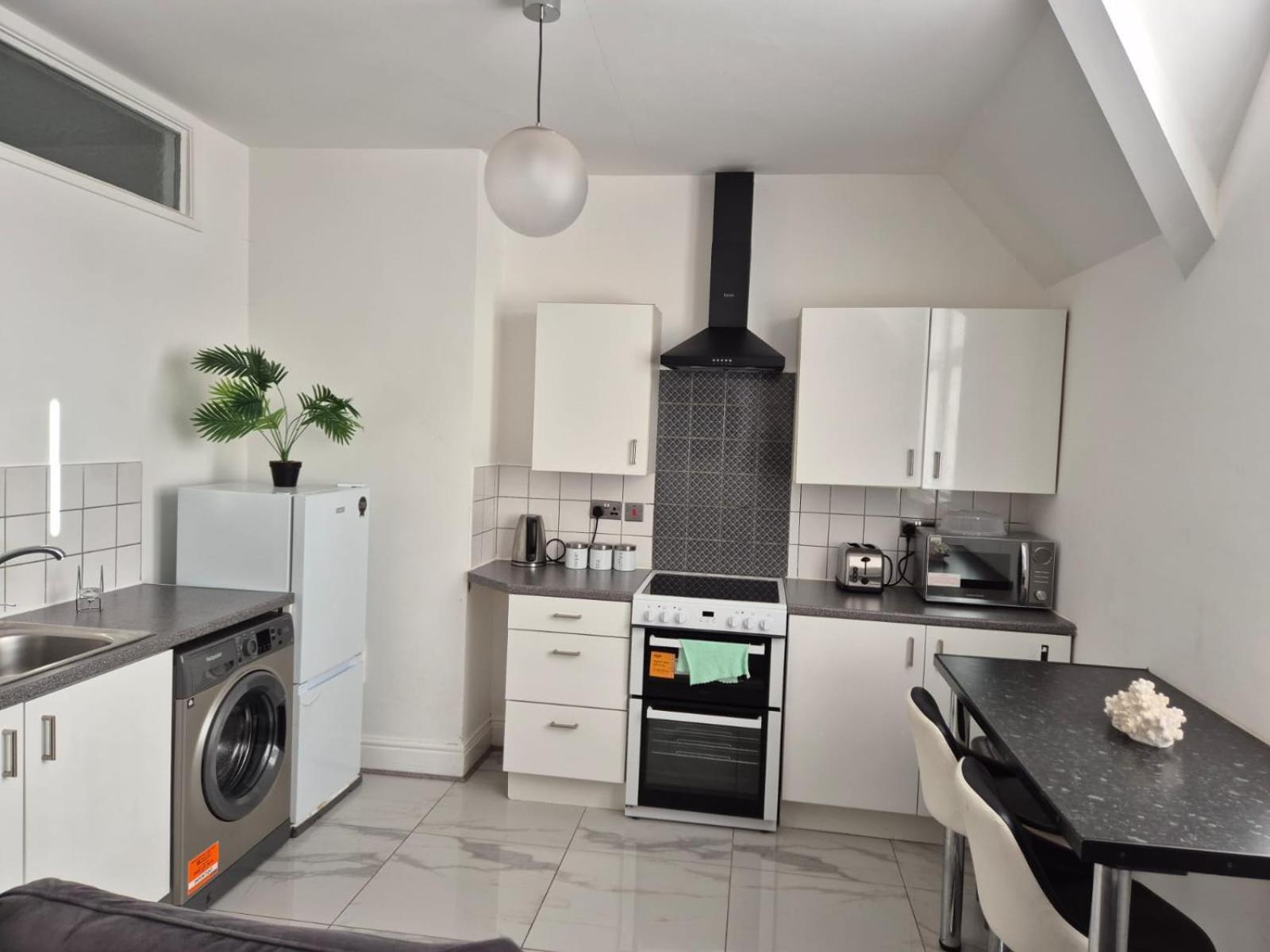 Affordably Elegant Apartments Close To Coop Live, Etihad Stadium And Manchester City Centre Buitenkant foto