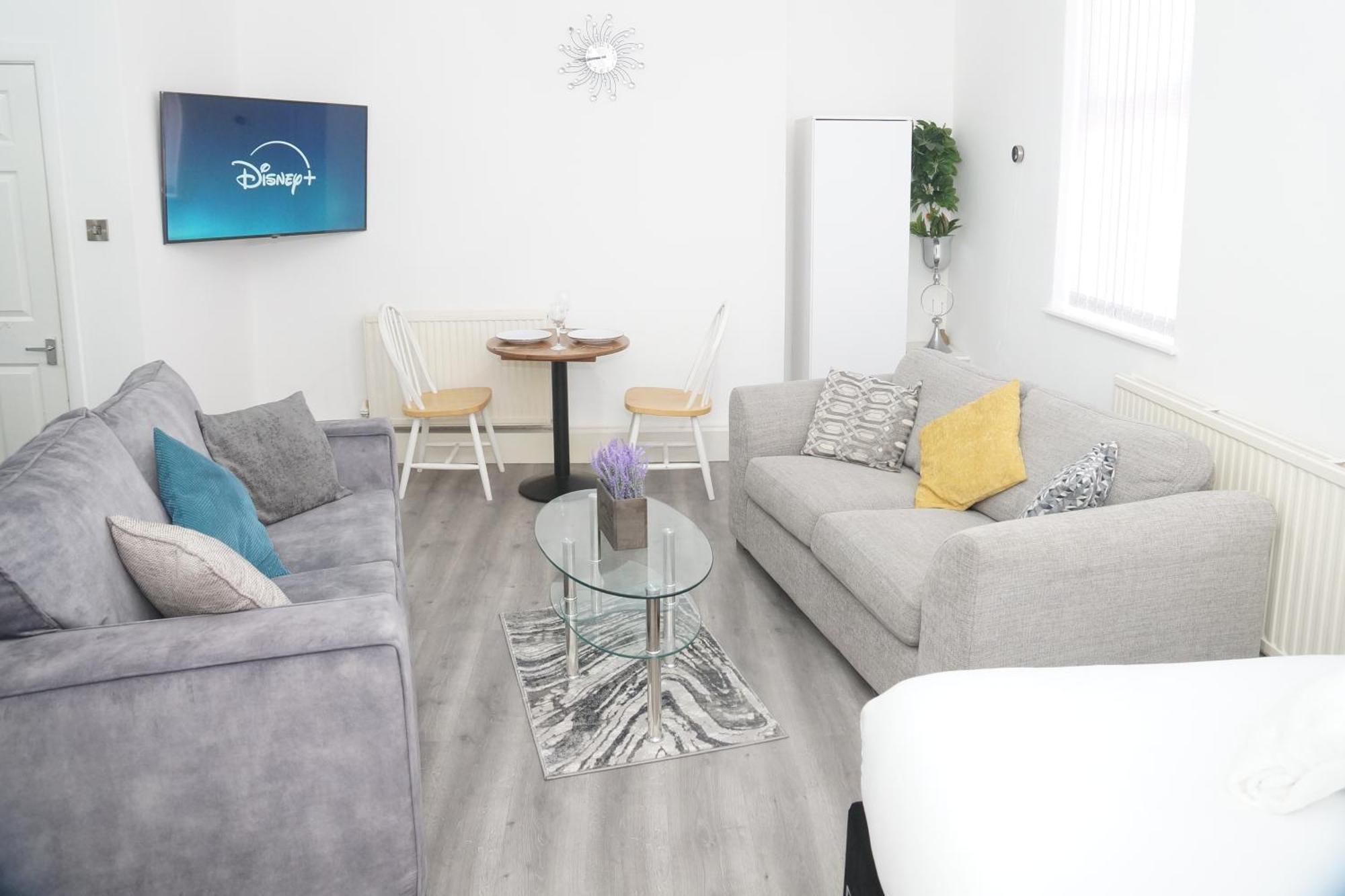 Affordably Elegant Apartments Close To Coop Live, Etihad Stadium And Manchester City Centre Buitenkant foto