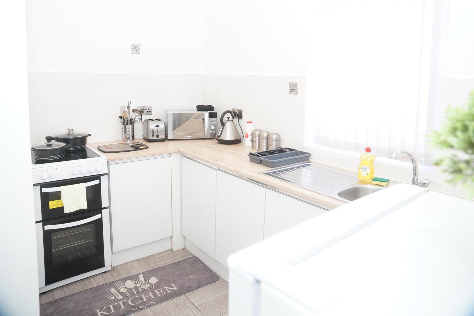 Affordably Elegant Apartments Close To Coop Live, Etihad Stadium And Manchester City Centre Buitenkant foto